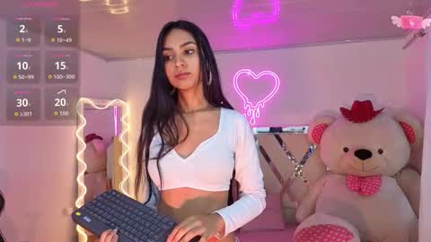 Snapshot of jazmin_tay chatting on October 2025 11:42:02 AM Jazmin online show from October 2025 11:42:02 AM