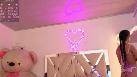 Snapshot of jazmin_tay chatting on October 2025 11:44:01 AM Jazmin online show from October 2025 11:44:01 AM