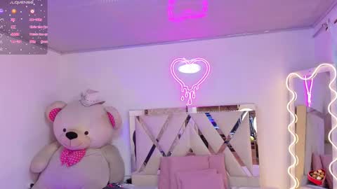 Snapshot of jazmin_tay chatting on November 2025 11:53:02 AM Jazmin online show from November 2025 11:53:02 AM