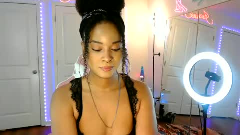 Snapshot of jazminefox chatting on July 2026 08:13:02 PM Jazmine Fox online show from July 2026 08:13:02 PM