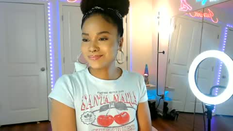 Snapshot of jazminefox chatting on July 2026 09:41:02 PM Jazmine Fox online show from July 2026 09:41:02 PM