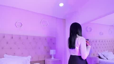 Jazminrusso  online show from February 2026 05:34:02 AM