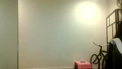 Jazzystelo online show from November 2025 02:21:01 AM