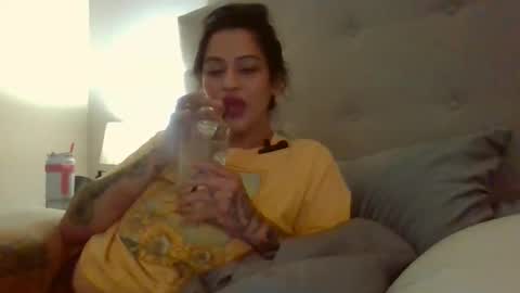 jbayxo619 online show from November 2025 12:16:02 PM