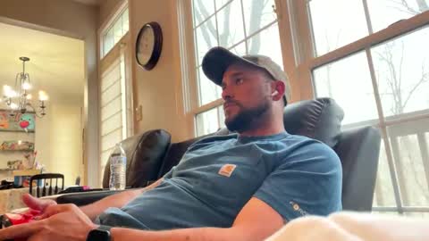 jbills910910 online show from April 2026 11:53:02 PM