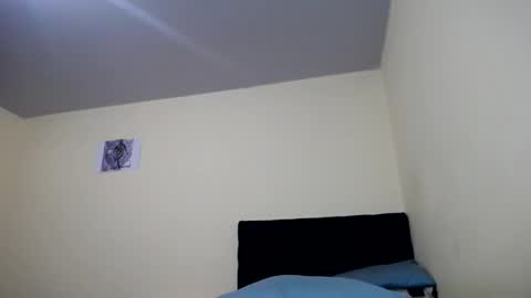 Snapshot of jboy_s chatting on December 2024 06:09:02 PM jboy_s online show from December 2024 06:09:02 PM