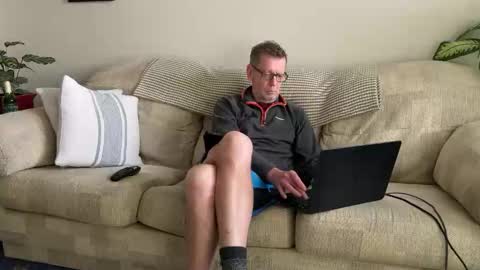 Snapshot of jcar57 chatting on January 2026 02:11:01 PM Jon online show from January 2026 02:11:01 PM