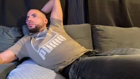 JcMax305 online show from February 2026 04:14:02 PM