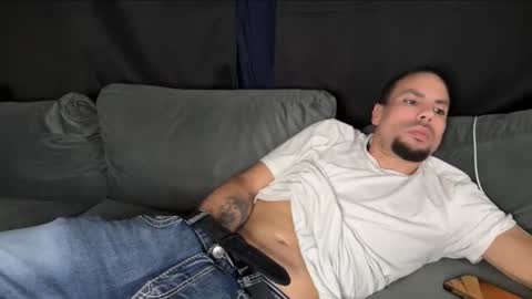 JcMax305 online show from March 2026 09:25:01 PM