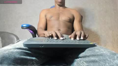 Snapshot of jd_thebaby chatting on April 2026 12:29:02 PM jd thebaby online show from April 2026 12:29:02 PM