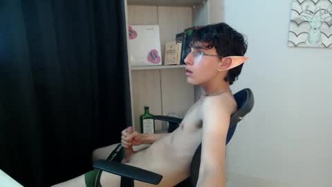 jeam_hot online show from December 2024 12:50:02 AM