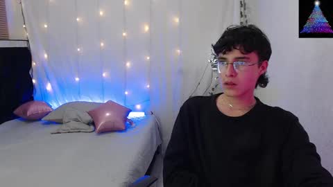 jeam_hot online show from December 2024 01:08:01 AM