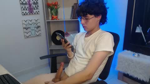 jeam_hot online show from January 2025 10:30:02 PM