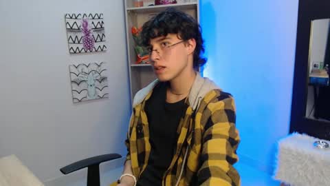 jeam_hot online show from January 2025 09:43:01 PM