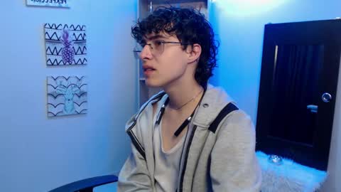 jeam_hot online show from February 2025 04:32:02 PM
