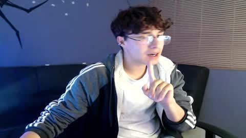 jeam_hot online show from September 2025 10:33:02 PM