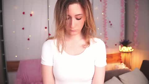 Hello im Mary 3 online show from May 2026 04:19:02 AM