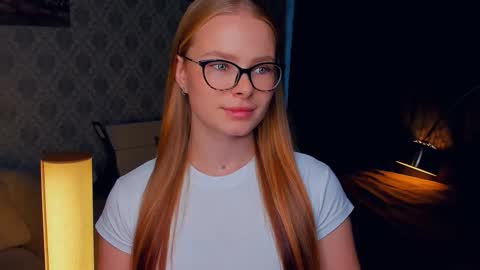 Snapshot of jeanicecoult chatting on October 2025 07:05:02 AM Jenny online show from October 2025 07:05:02 AM