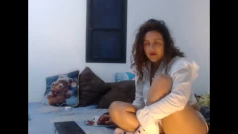 jeans_and_emma online show from September 2025 02:46:02 AM