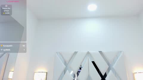 Jeen Taylor online show from February 2025 10:43:02 PM