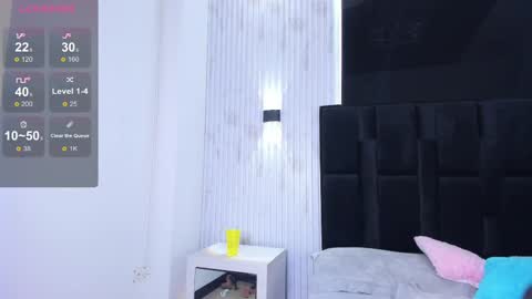 Jeen Taylor online show from February 2025 11:04:01 PM