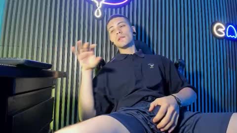 Jeff  online show from October 2025 01:00:02 PM