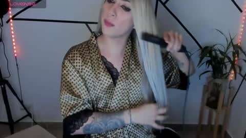  ashley   online show from September 2025 10:17:01 AM