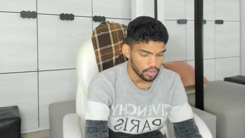 Snapshot of jeff_nick chatting on October 2025 12:05:01 PM Jeff Nick online show from October 2025 12:05:01 PM