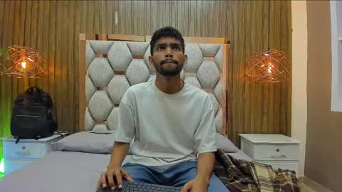 Snapshot of jeff_nick chatting on November 2025 12:27:02 PM Jeff Nick online show from November 2025 12:27:02 PM