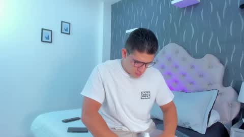 Snapshot of jeffdaltton chatting on February 2025 09:46:02 AM Jeff online show from February 2025 09:46:02 AM