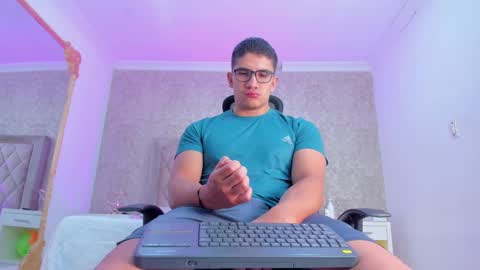 Snapshot of jeffdaltton chatting on February 2025 11:22:02 AM Jeff online show from February 2025 11:22:02 AM