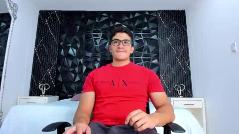 Snapshot of jeffdaltton chatting on September 2025 07:39:02 PM Jeff online show from September 2025 07:39:02 PM