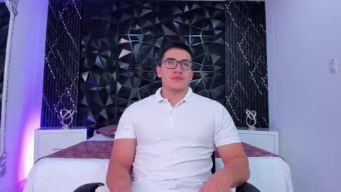 Snapshot of jeffdaltton chatting on November 2025 08:24:02 PM Jeff online show from November 2025 08:24:02 PM