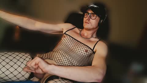 Snapshot of jeffstarckmann chatting on January 2025 06:32:02 PM jeffstarckmann online show from January 2025 06:32:02 PM