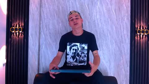 jeic 18 online show from November 2025 07:58:01 PM