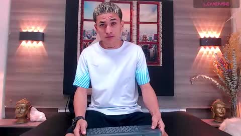 jeic 18 online show from November 2025 03:49:01 PM