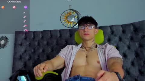 JC online show from December 2024 02:11:02 PM