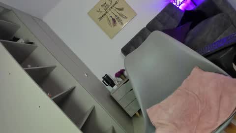 Jelen online show from February 2025 06:12:01 PM