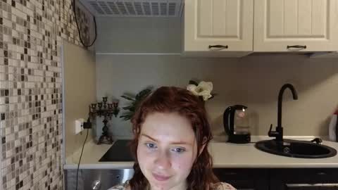 Emily online show from December 2024 09:31:01 PM