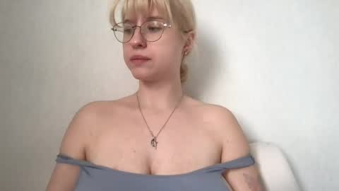 Inna  online show from June 2026 01:22:01 PM
