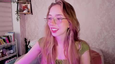 Jelly  online show from March 2026 01:01:02 AM