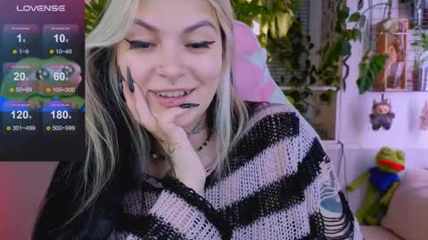 Jelya online show from September 2025 03:35:02 PM