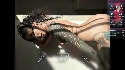 jen online show from February 2025 09:37:01 AM