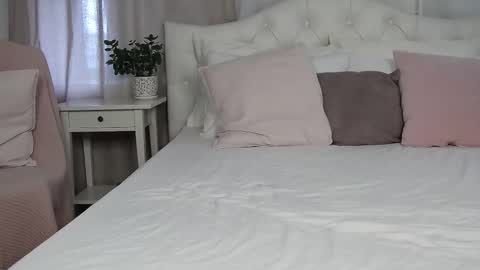 Jena  dont forget to thumbs up your rating is so important to me  online show from February 2025 06:32:02 AM