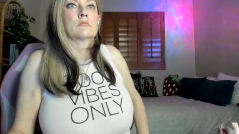 Snapshot of jendoll chatting on July 2026 12:47:02 AM Jendoll online show from July 2026 12:47:02 AM
