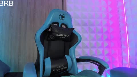 jendralevis online show from January 2025 11:24:01 PM