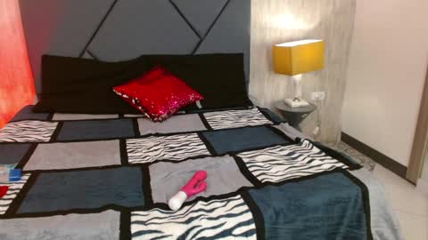 jenifer_cruz online show from April 2026 03:59:01 AM