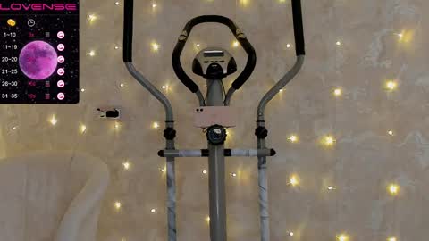 EvaSileZ online show from February 2025 04:10:02 AM