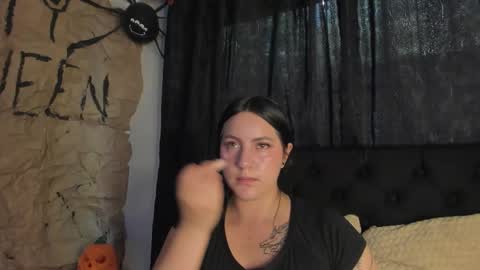 jeniferpowell_nm online show from November 2025 07:05:01 PM