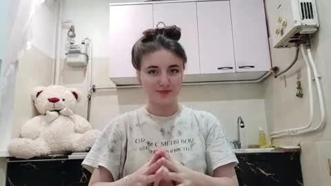 Jeniffer online show from December 2025 09:08:02 PM